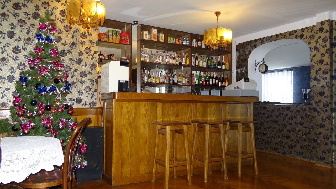 Курортные отели Hotel Korona Mostowice-15