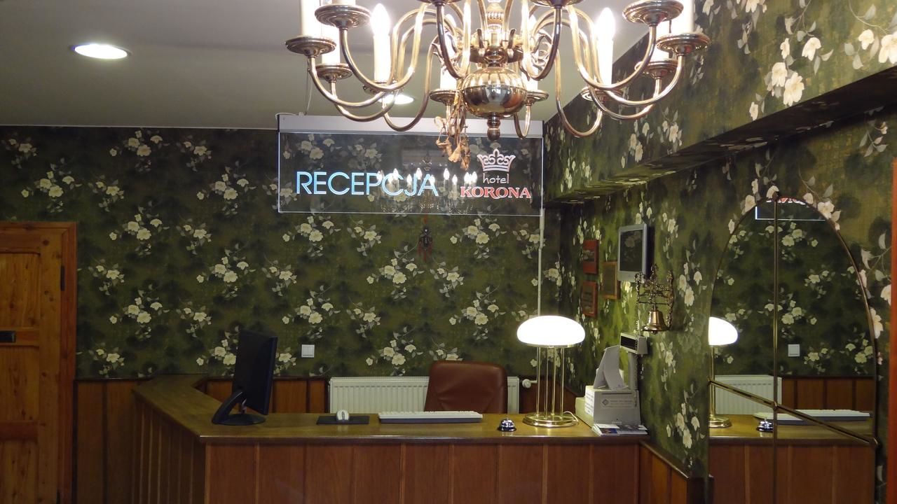 Курортные отели Hotel Korona Mostowice-9